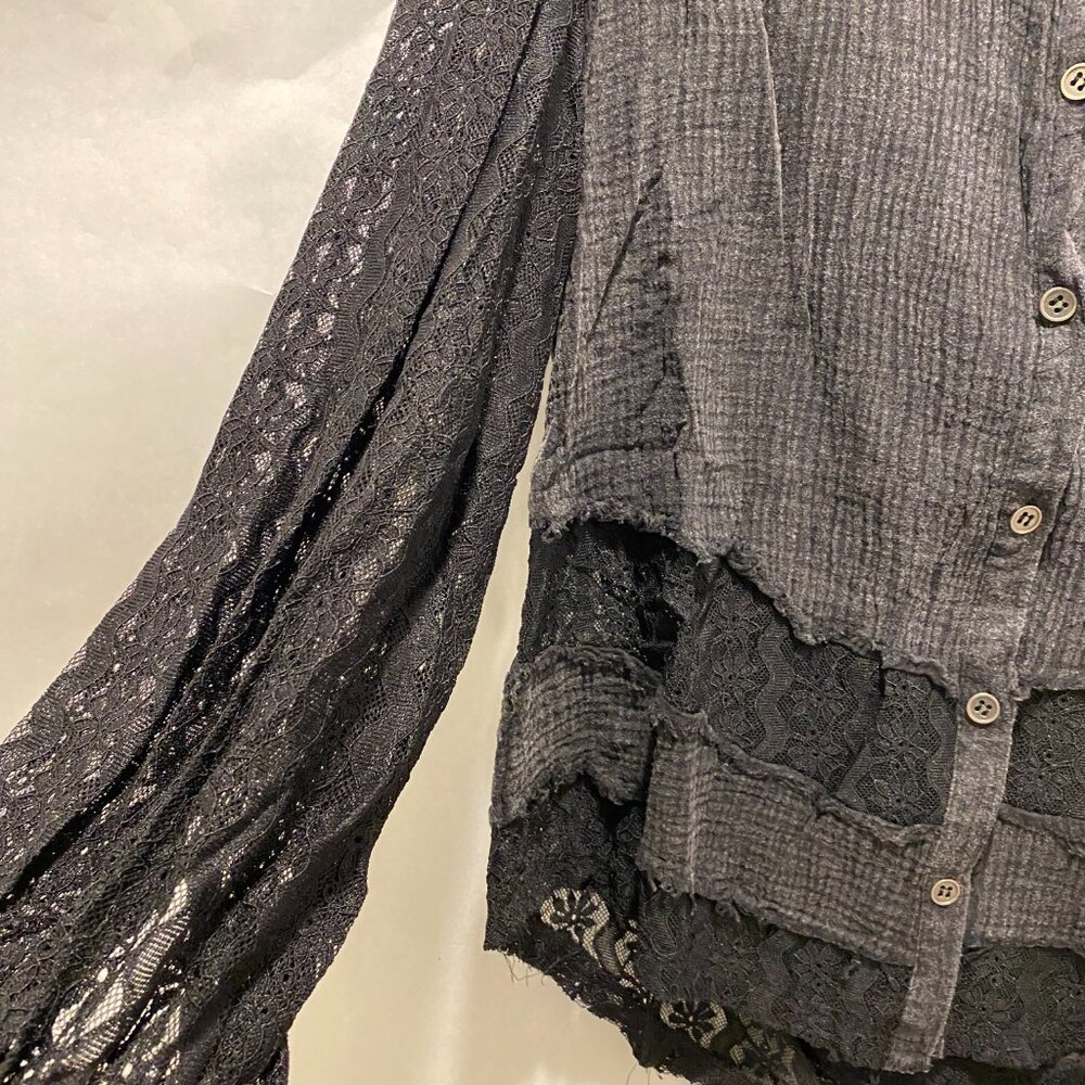 3598 Size Large POL Black Cotton Lace Button Down Top Long Sleeve Size Large NWT - Picture 4 of 6
